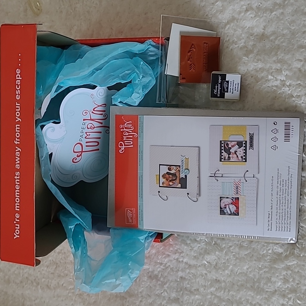 NEW Stampin'Up! Paper Pumpkin Retired Good Life Brag Book Kit Crafters Unopened